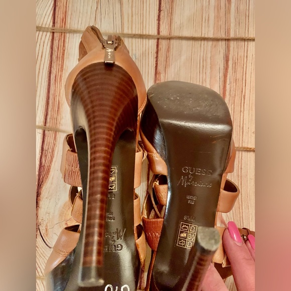 Guess brown heeled strapy boots - Picture 2 of 2